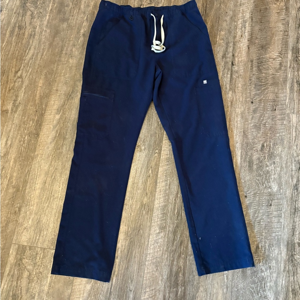 Figs Men's navy Cairo scrub pants